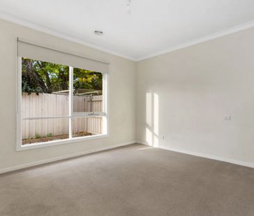 This neat and well presented back unit offers low maintenance livin... - Photo 5