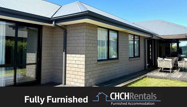 Fully Furnished Modern Spacious Family Home in Prime Subdivision! - Photo 1