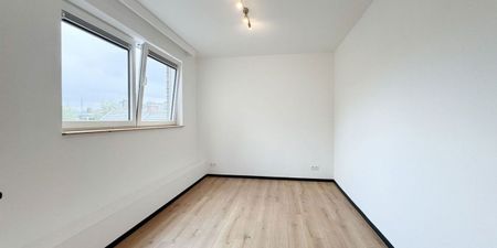 Appartement te huur in Engis voor € 900 met 2 slaapkamers - Foto 2