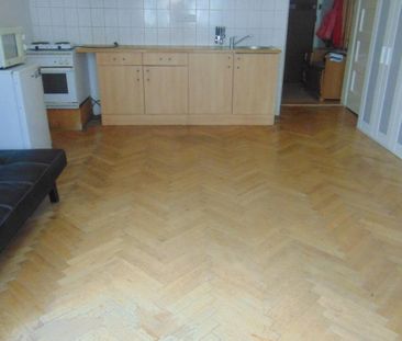 Apartment for rent, 1+KK - Studio, 28m - Photo 3