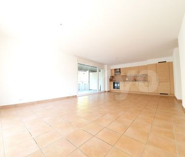 Beautiful 4.5-room apartment with terrace in the city center - Photo 1
