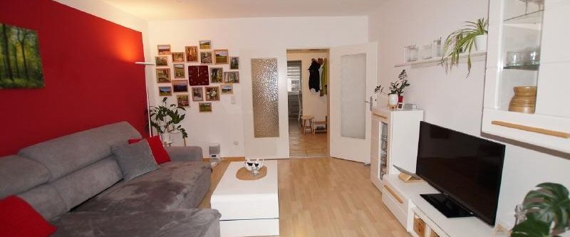 Sehr gepflegte 3 Zimmer-Wohnung mit Balkon - Foto 1