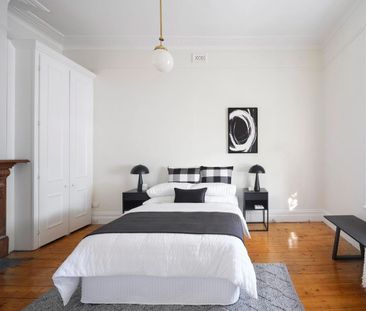 21 Lyle Street, Brunswick VIC 3056 - House For Rent | Domain - Photo 2