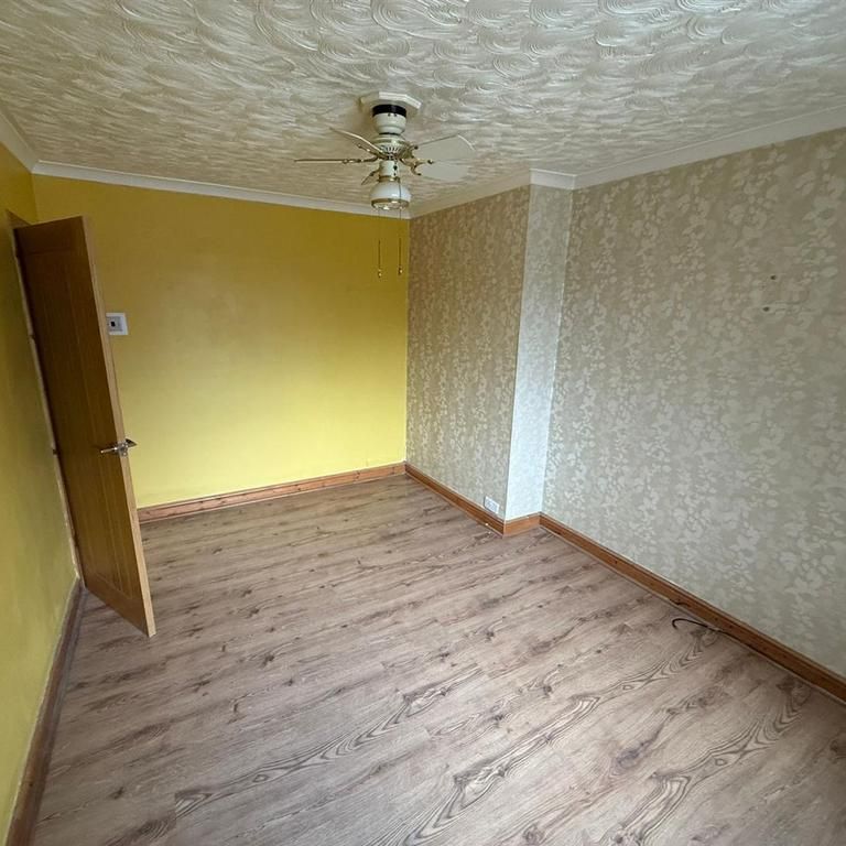 3 bedroom house to rent - Photo 1