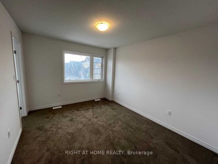 For Lease - 13 Whitton Drive, Brantford, Ontario - Photo 4