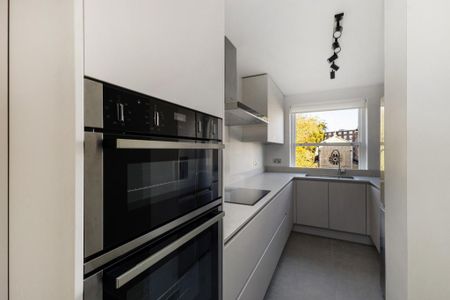 3 bedroom apartment to rent - Photo 3