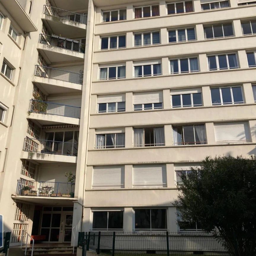 Appartement à louer 3 pièces 87.96m² - Photo 1