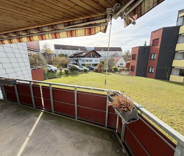 Quietly located just a few steps from the shops - Photo 6