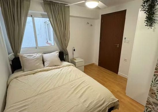 Carrer del Mestre Victoriano Andres, Torrent, Valencian Community 46900