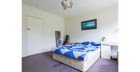 4- Bedroom fully Furnished unit in Toorak with City views. With Tram and Train station at Doorstep - Photo 4