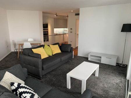 3 bedroom apartment to rent - Photo 3