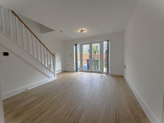 2 bedroom house to rent - Photo 1