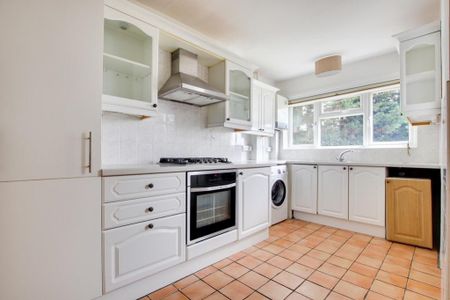 2 bedroom apartment to rent - Photo 4