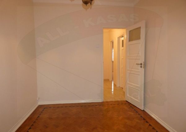 Apartamento T2 em Lisboa