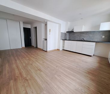 Location Appartement 1 pièce 27m² - Photo 1