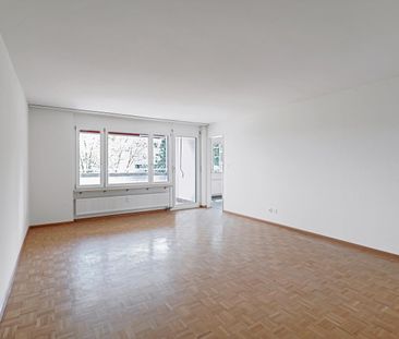 "Helle, grosszügige 3.5 Zimmer-Wohnung" - Photo 5