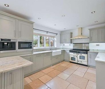 Longdown Lane North, Epsom, KT17 - Photo 2