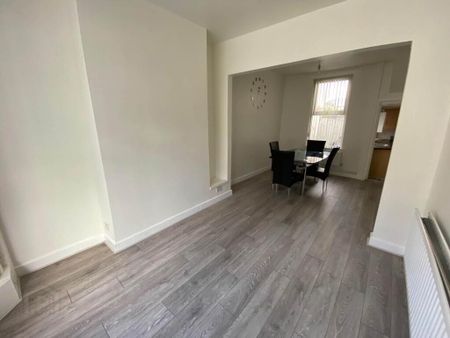 5 Bethany Street, Ballyhackamore, Belfast, BT4 3FE - Photo 4