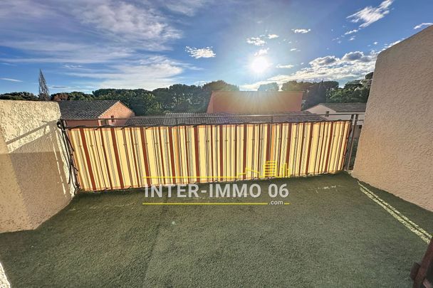 Location Appartement 1 pièce 27m² VILLENEUVE LOUBET 06270 - Photo 1