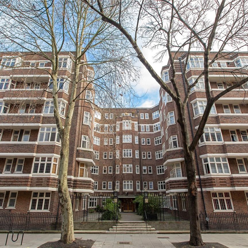 Clare Court, Fitzrovia, WC1H, London - Photo 1