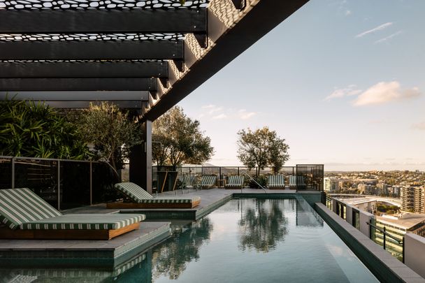 Botanica Residences - Fully Furnished - Photo 1