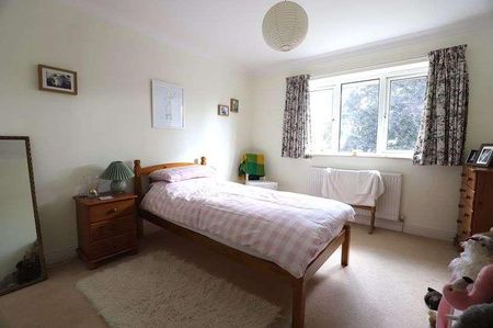 Rookwood Close, Honiton, EX14 - Photo 4