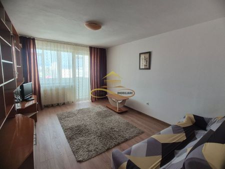 De închiriat: 2 camere decomandate, Zona McDonald's - Fotografie 2