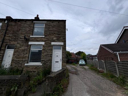South Parade, Ossett - Photo 3