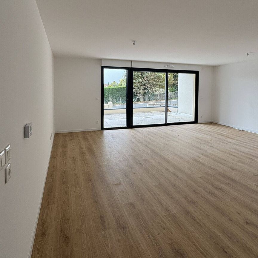Location appartement 3 pièces 76.47 m² à Ferney-Voltaire (01210) - Photo 1