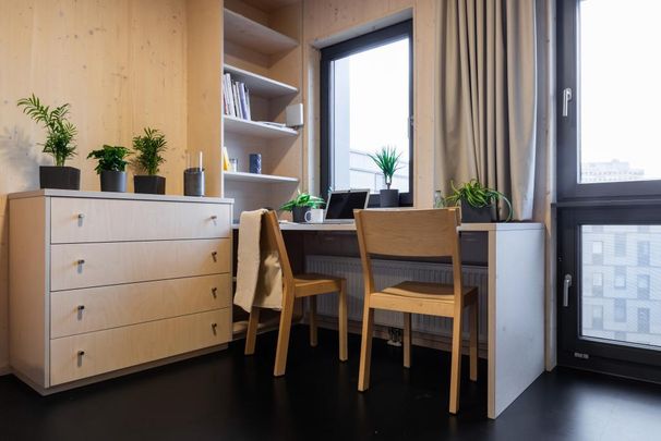 Bigger Bude C.04.19 - Photo 1