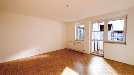 Helle 3-Zimmerwohnung mit Loggia und Abstellplatz im Freien - Photo 5