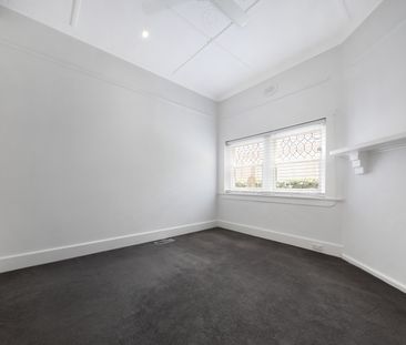 288 Jasper Rd, McKinnon VIC 3204 - House For Rent | Domain - Photo 3
