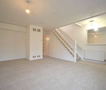 3 bedroom house to rent Bradshaw Road, Chichester, West Sussex, PO19 - Photo 1