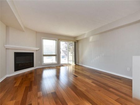 For Lease - 386 Crownridge Drive, Kanata, Ontario - Photo 3