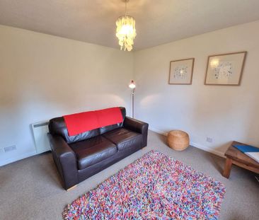 1 bedroom flat to rent - Photo 5