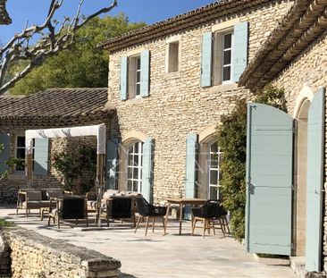 Ménerbes - Sublime mas provençal avec vue sur le Luberon et piscine - Photo 3