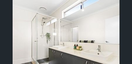 18 Bisque Street, Eglinton WA 6034 - House For Rent | Domain - Photo 2