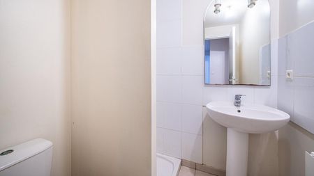 Location Appartement 2 pièces 24m² CARQUEFOU 44470 - Photo 3