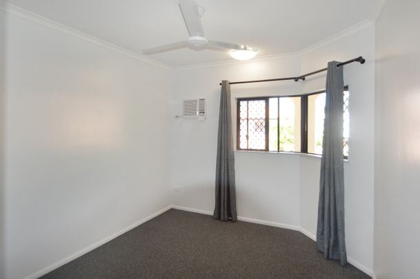 13/65-69 Cedar Road, Palm Cove QLD 4879 - Photo 1