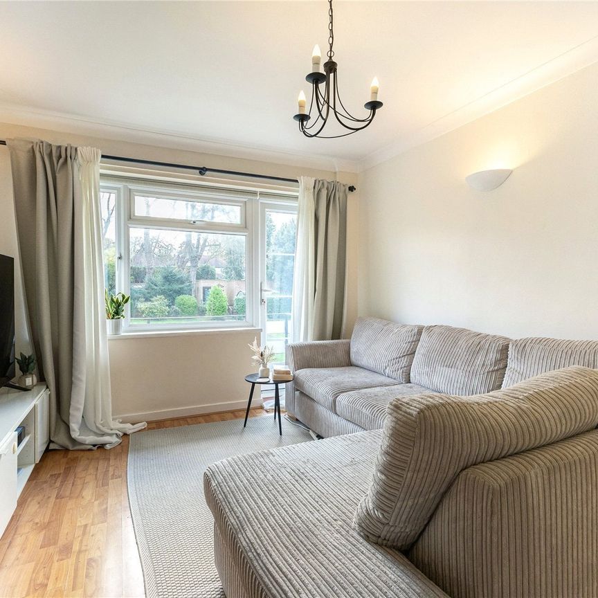 Lovelace Road, Surbiton, KT6 flat to rent - Photo 1