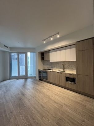 For Lease - 2020 Bathurst Street Unit# 707, Toronto, Ontario - Photo 1