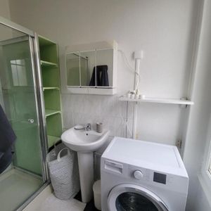 APPARTEMENT DE TYPE 2 MEUBLE - Photo 2