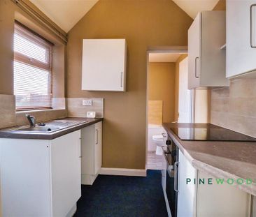 3 bedroom terraced house to rent - Photo 6