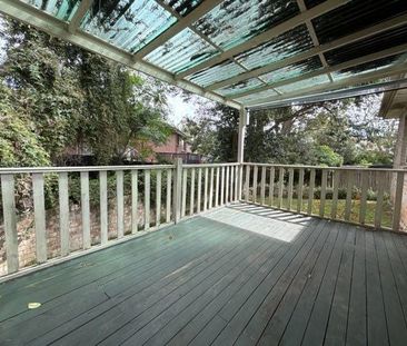 Ideal Family Home in Prime Location - Photo 5