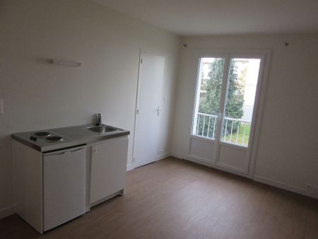 Location Appartement 1 pièce 17m² RENNES 35700 - Photo 2