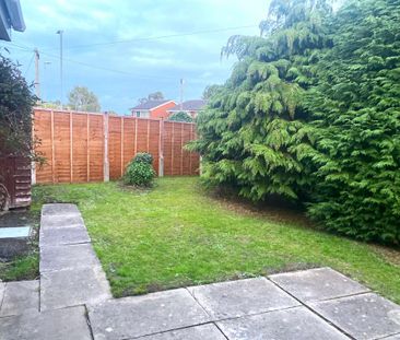 2 bedroom semi-detached bungalow to rent - Photo 6