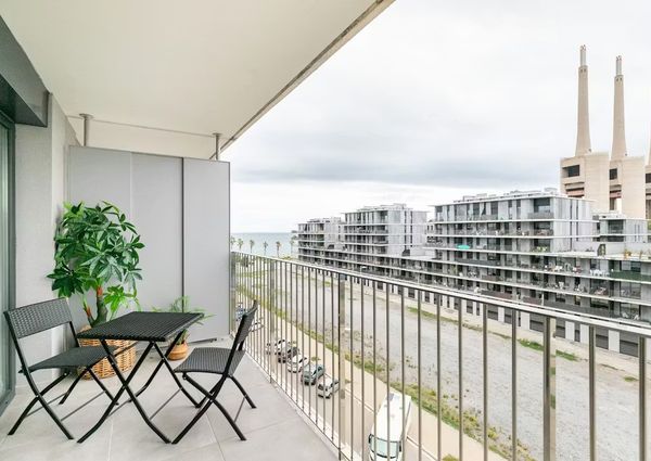 Carrer de la Mar Egea, Badalona, Catalonia 08918