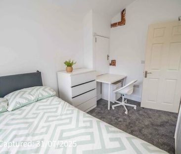 112 Alcuin Avenue - Photo 6