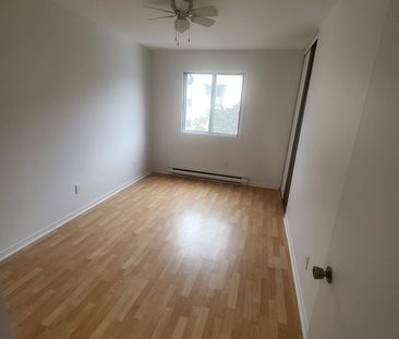 2 Bed 1 Bath In Point Aux Trembles - Photo 2