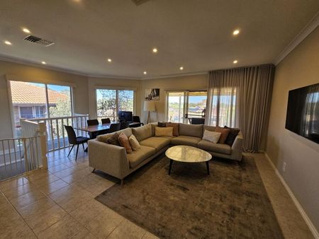 EXQUISITE CITY-VIEW HOME WITH PREMIER AMENITIES - Photo 2